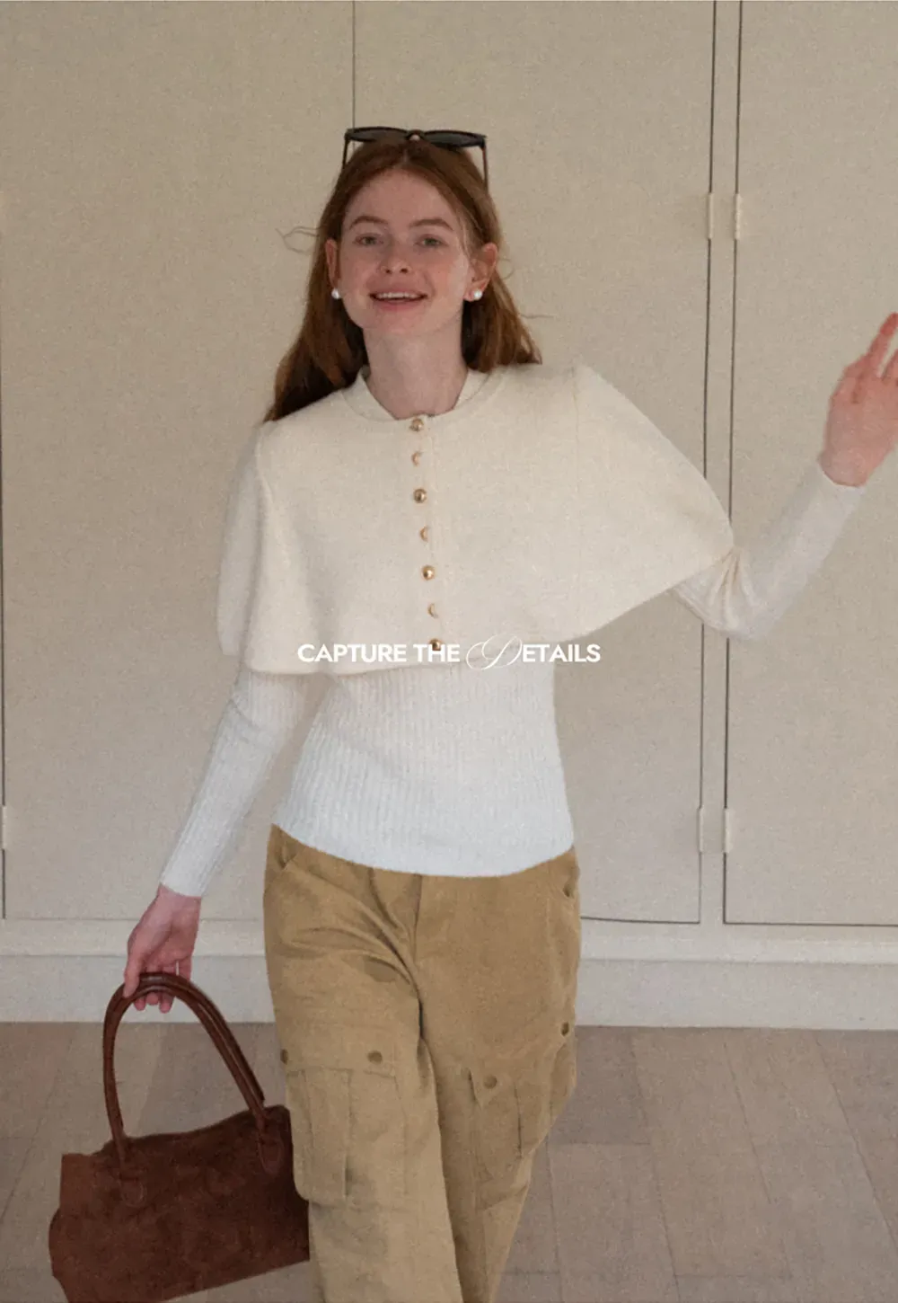 Wide leg utility pants with back pockets and side seams