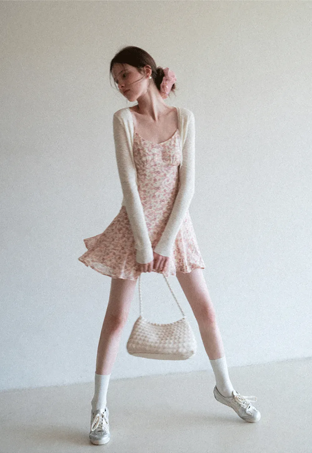 Floral Print Sleeveless Mini Dress with Pleated Skirt