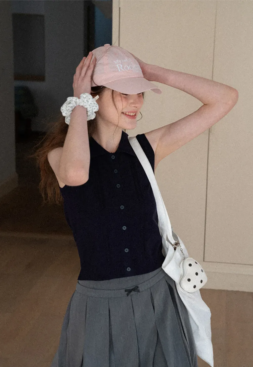 Pleated skirt with front bow detail