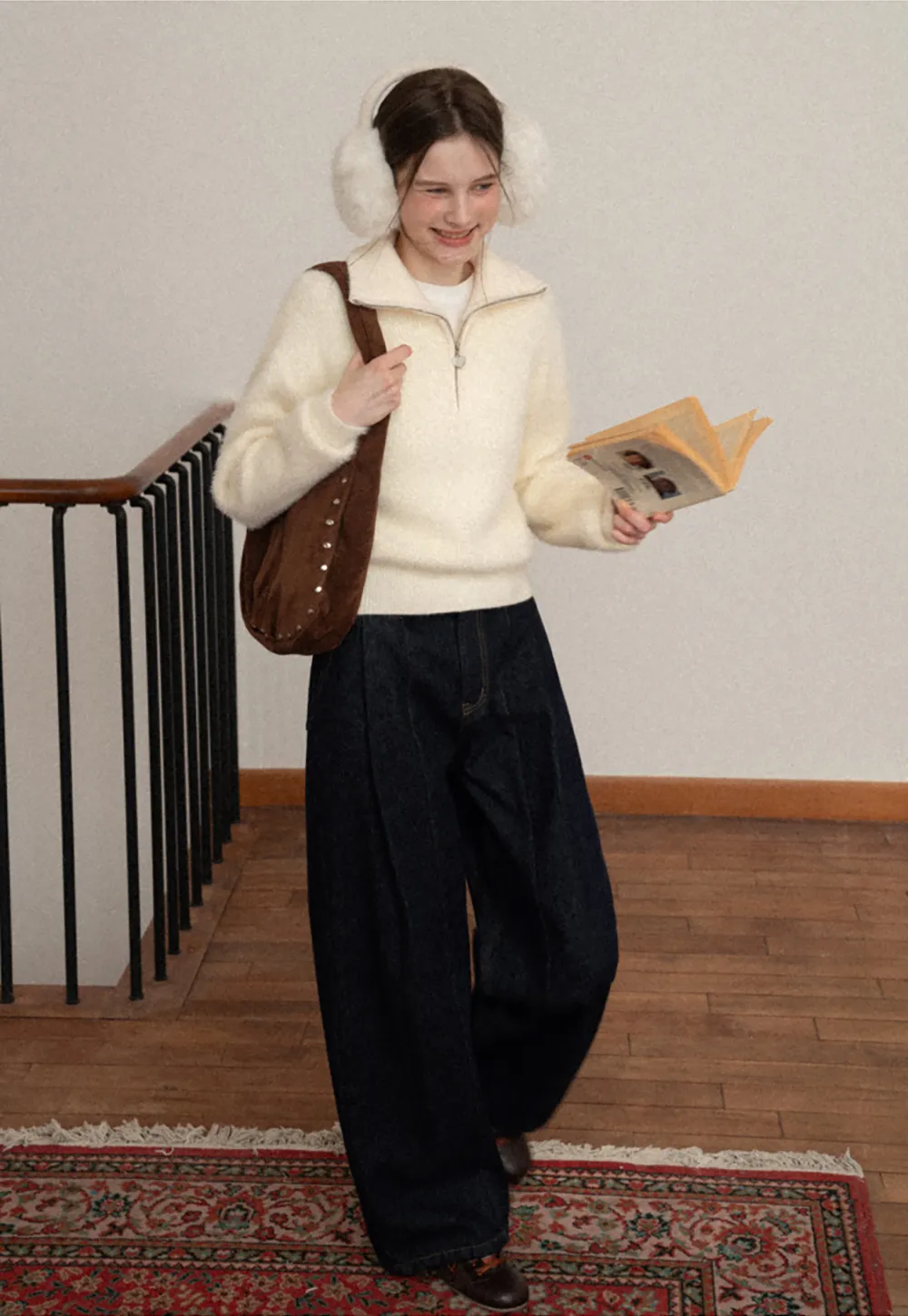 Elegant Knit Sweater with Polo Collar Design