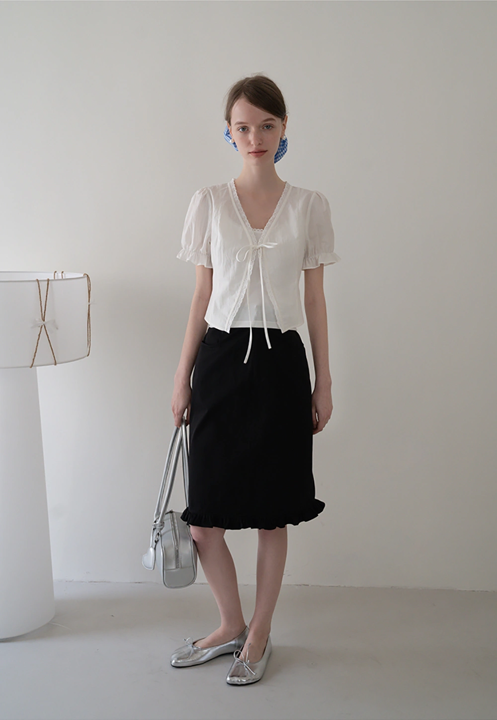 Eyelet Trim Puff Sleeve Tie-Front Blouse