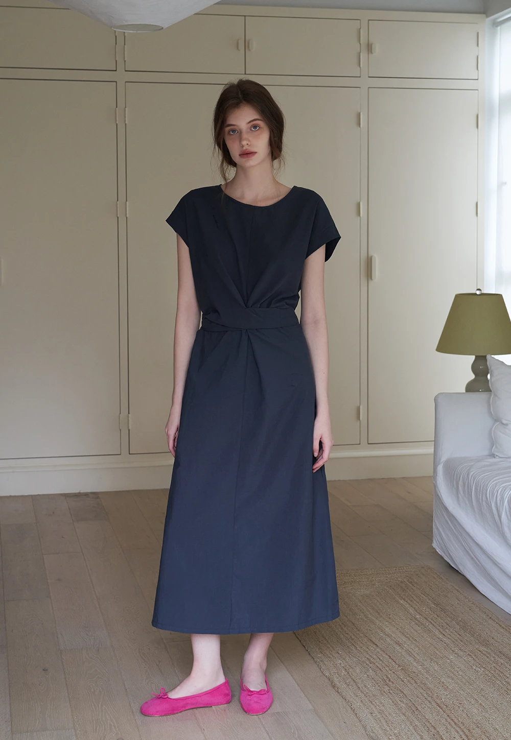Women’s Twist-Front Sleeveless Midi Dress