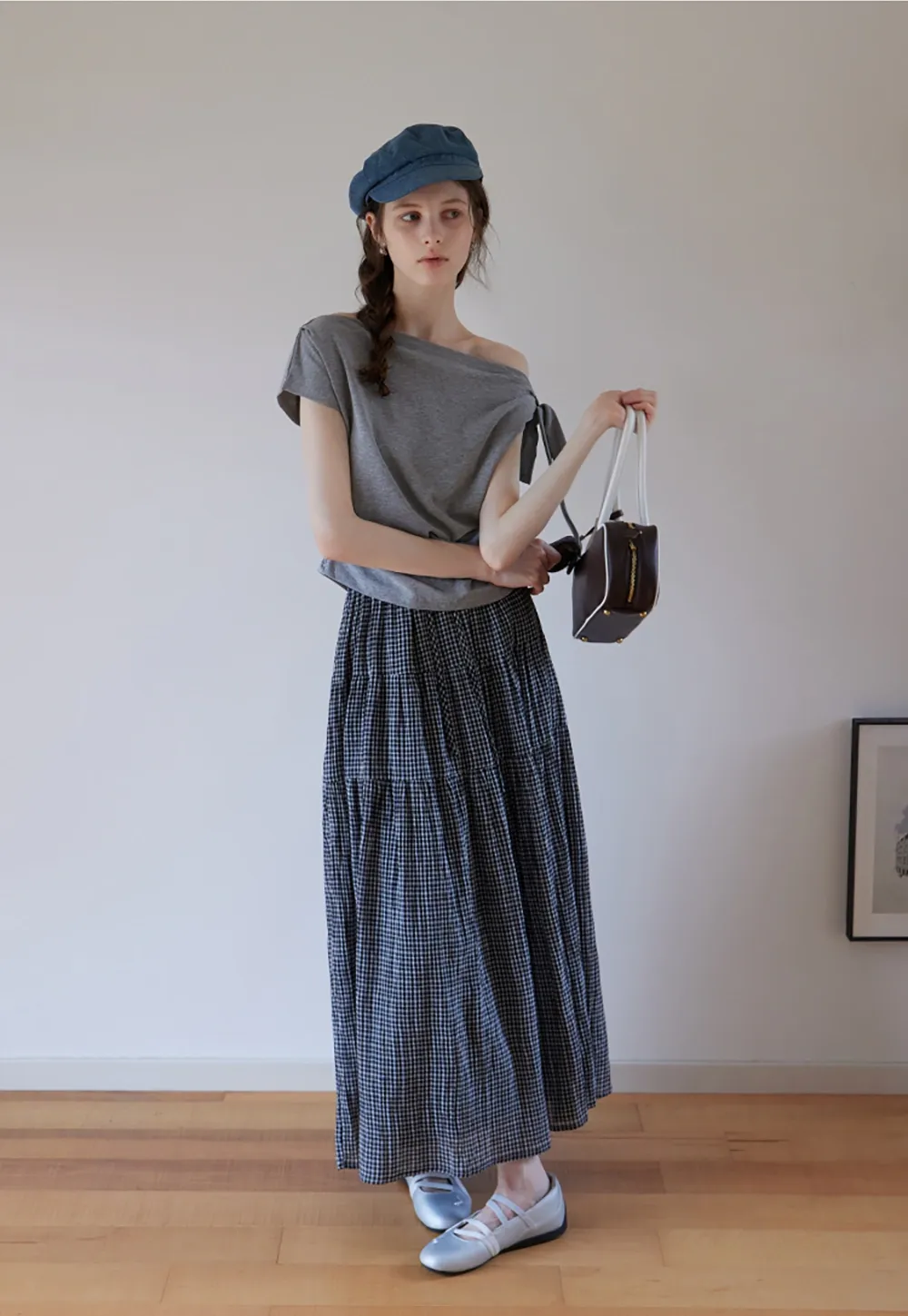 "Women’s Off Shoulder Ruched T-Shirt