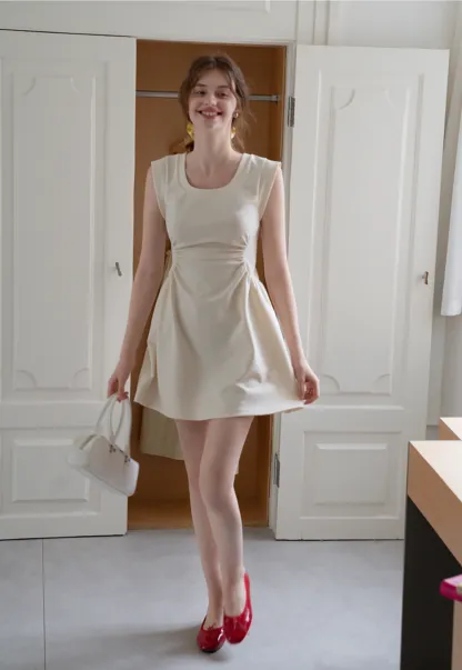 Women’s Ruched Waist Cap-Sleeve Mini Dress