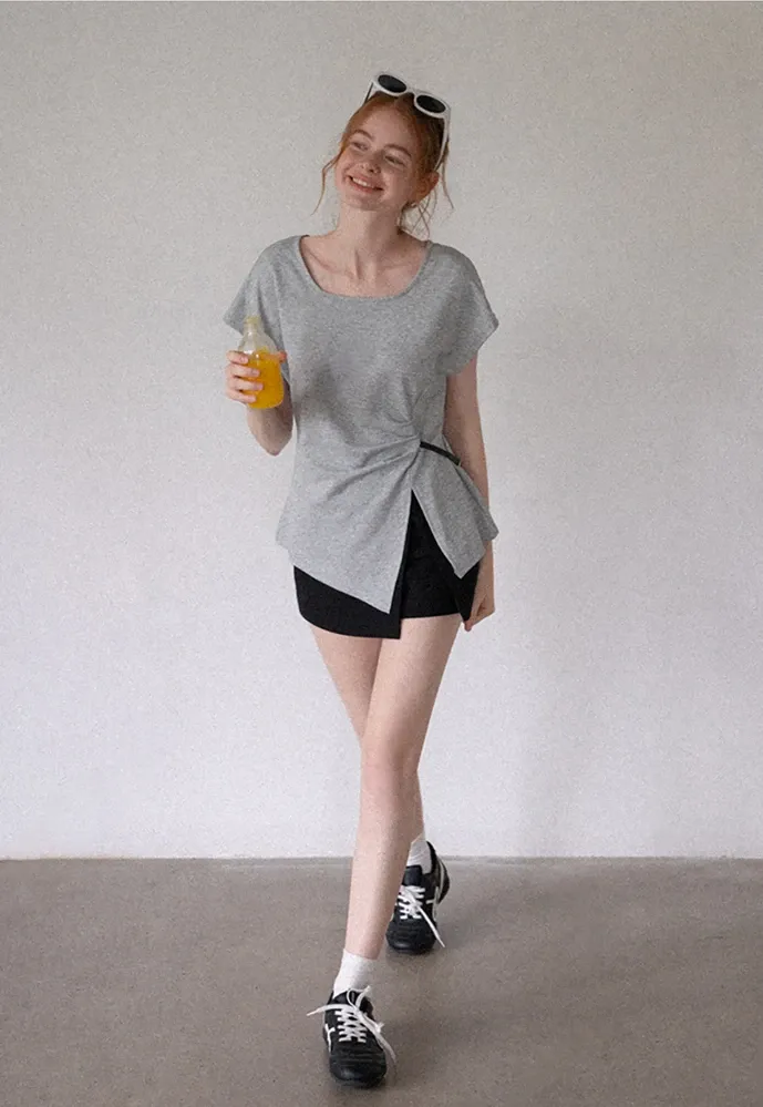 Women’s Asymmetrical Side-Twist Tee