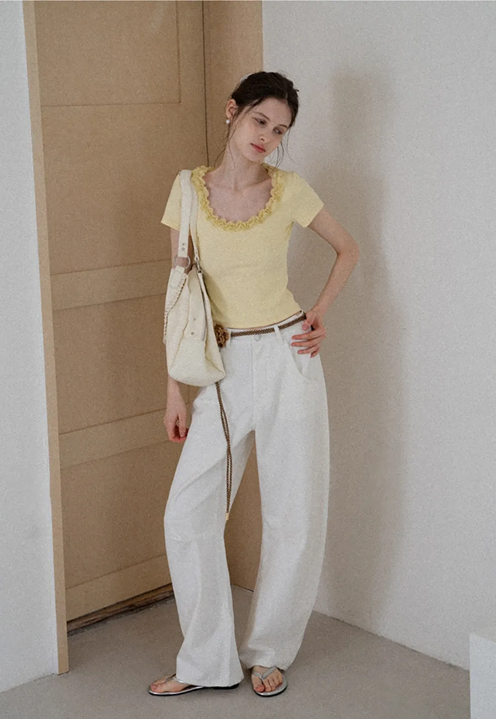Women’s Belted Wide-Leg Pants