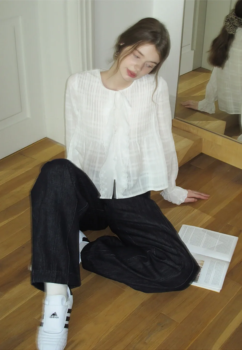 Women's Sheer Lace Tie Front Long Sleeve Blouse