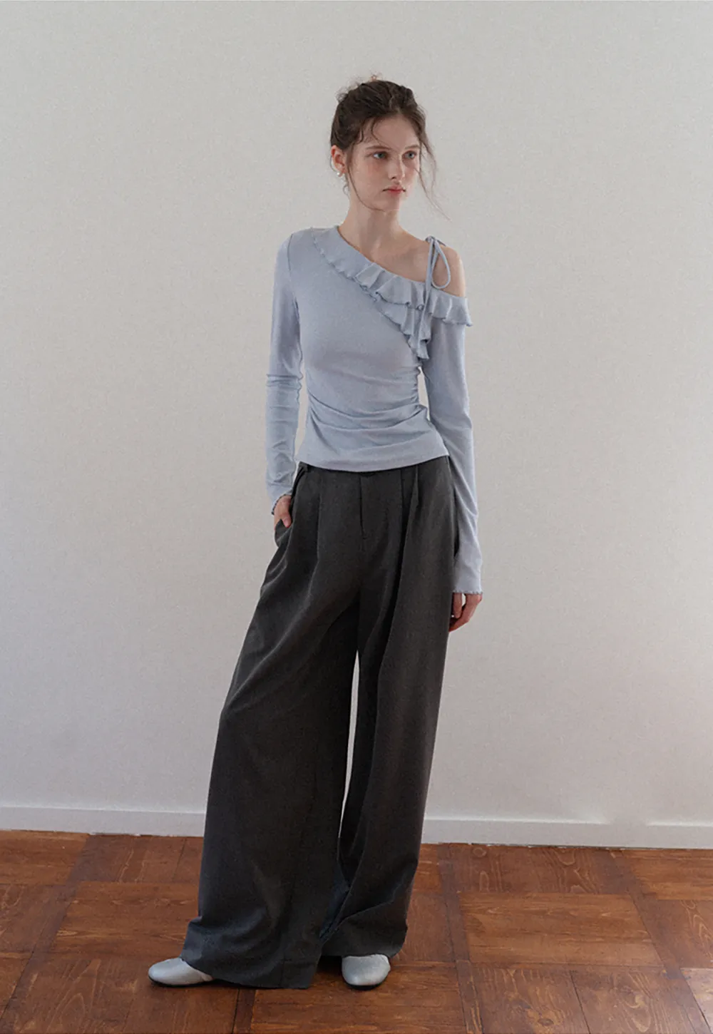 トップス Asymmetry Ruffle One-shoulder Tops Women's Asymmetrical Ruffle One Shoulder Top with Tie – EGGKA