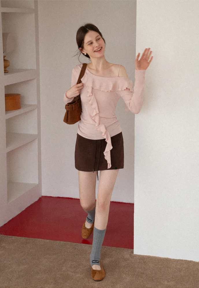 One-Shoulder Ruffle Top