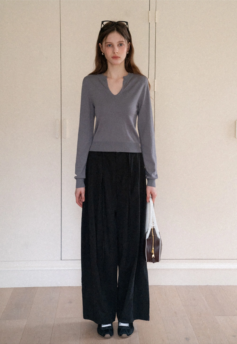 Women's V-Notch Long Sleeve Knit Top