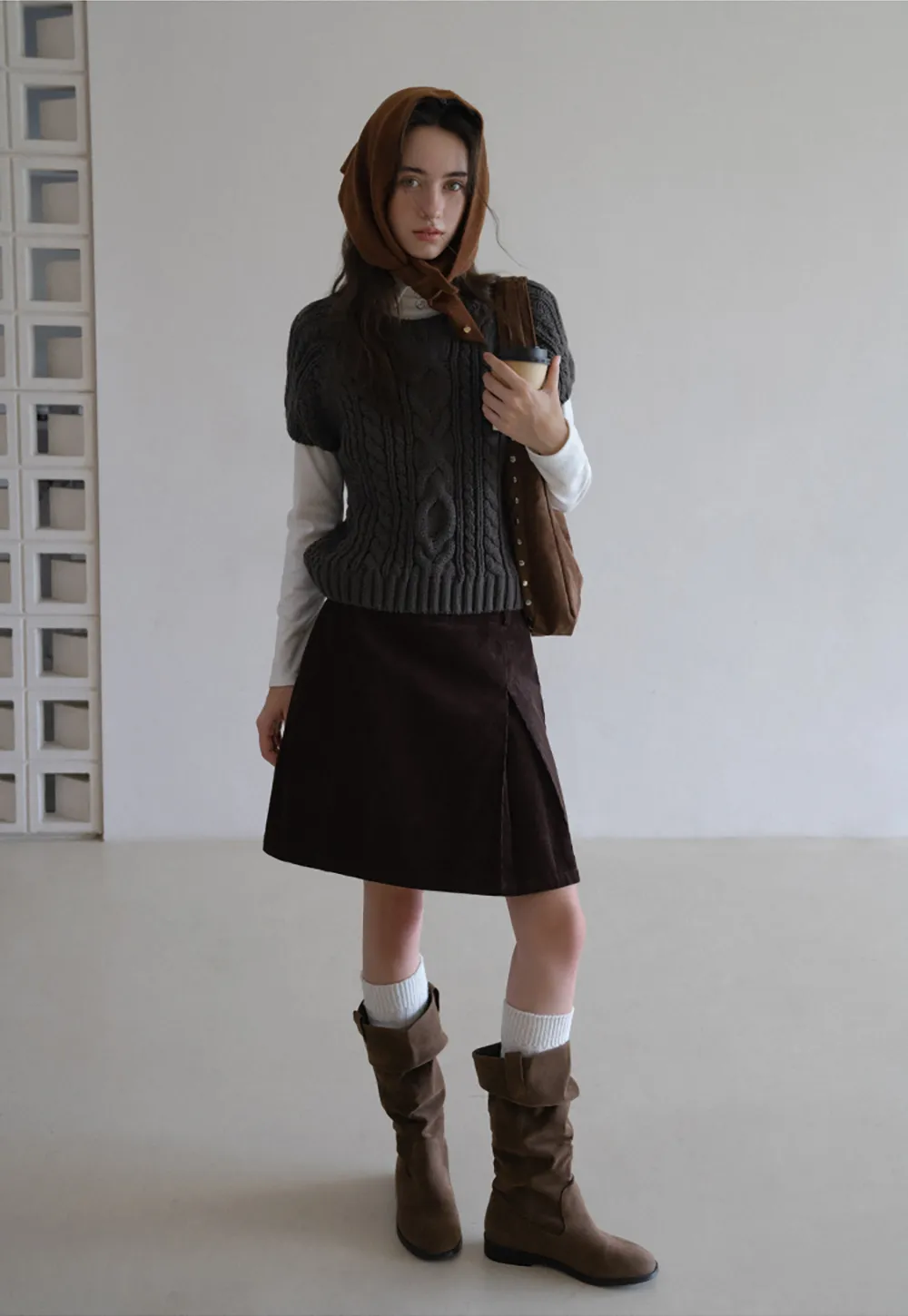 Cable Knit Sleeveless Sweater