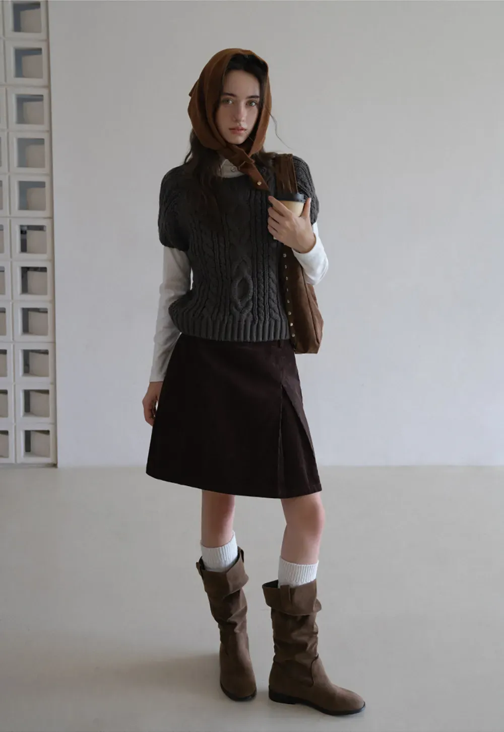Cable Knit Sleeveless Sweater
