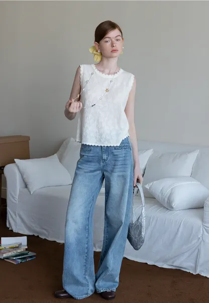 Women’s Sleeveless Lace Top with Scalloped Trim