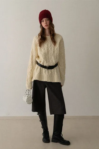 Cable Knit Diamond Pattern Sweater