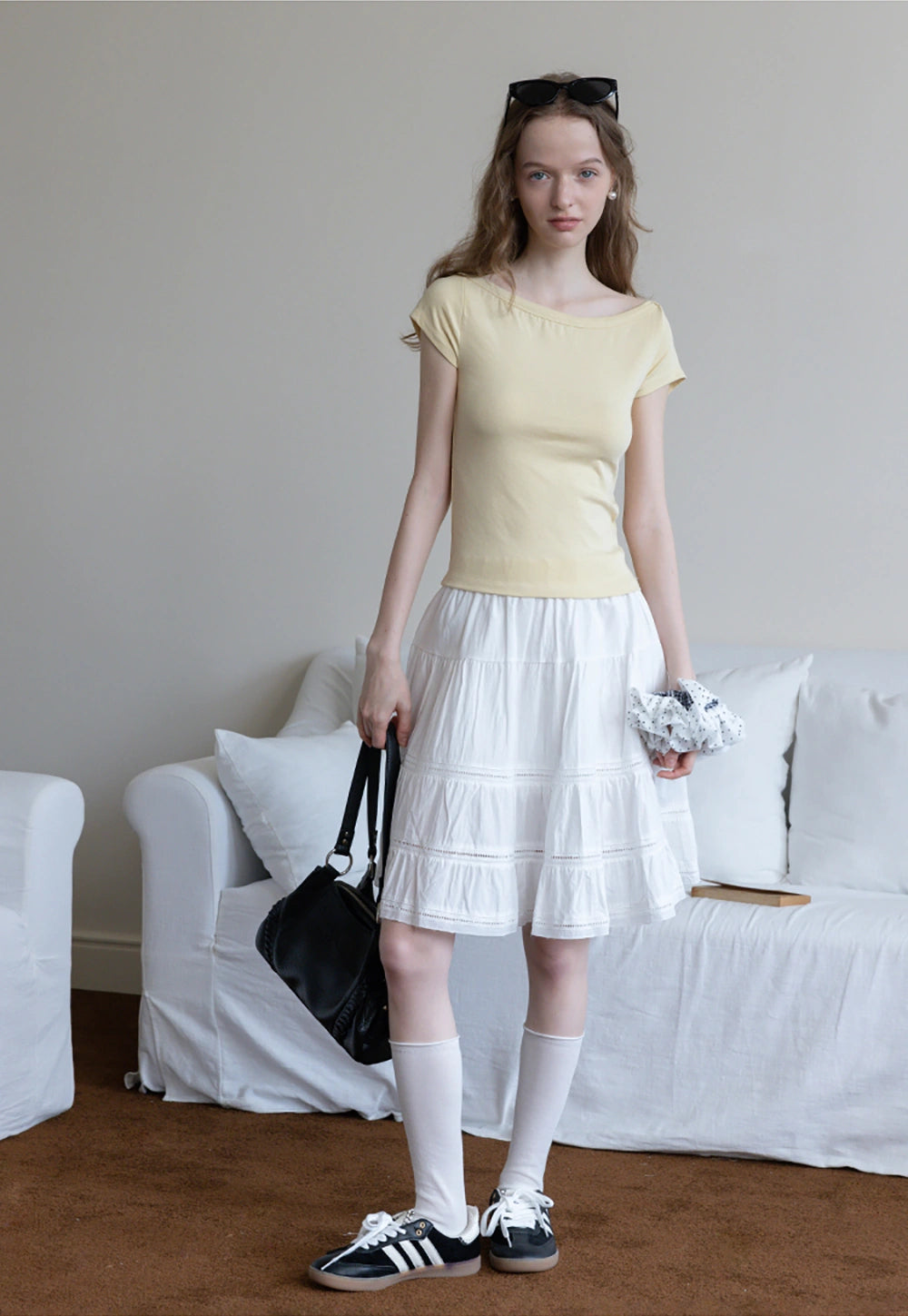 Off-Shoulder Ribbed Knit Slim Tee