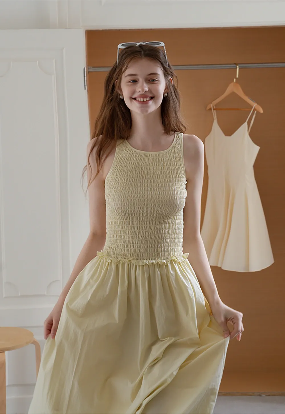 Women's Sleeveless Smocked Midi Dress