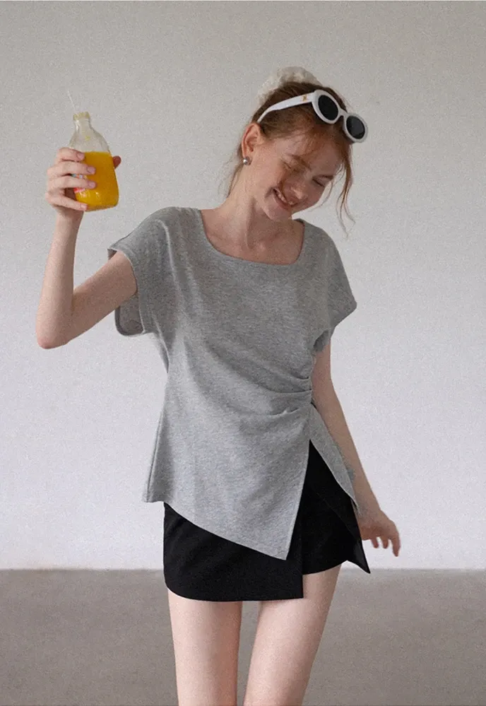 Women’s Asymmetrical Side-Twist Tee