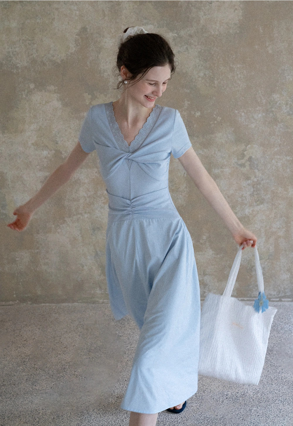 Women's Twist Front Short Sleeve Midi Dress