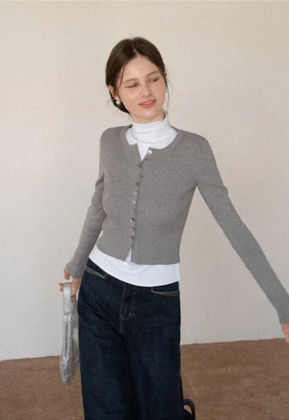 Women's Ribbed Cropped Cardigan