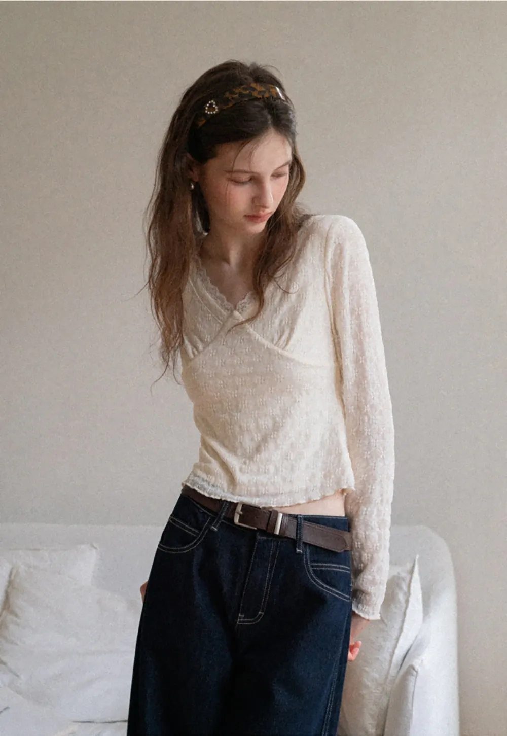 Women's Lace Trim Textured V-Neck Long Sleeve Top