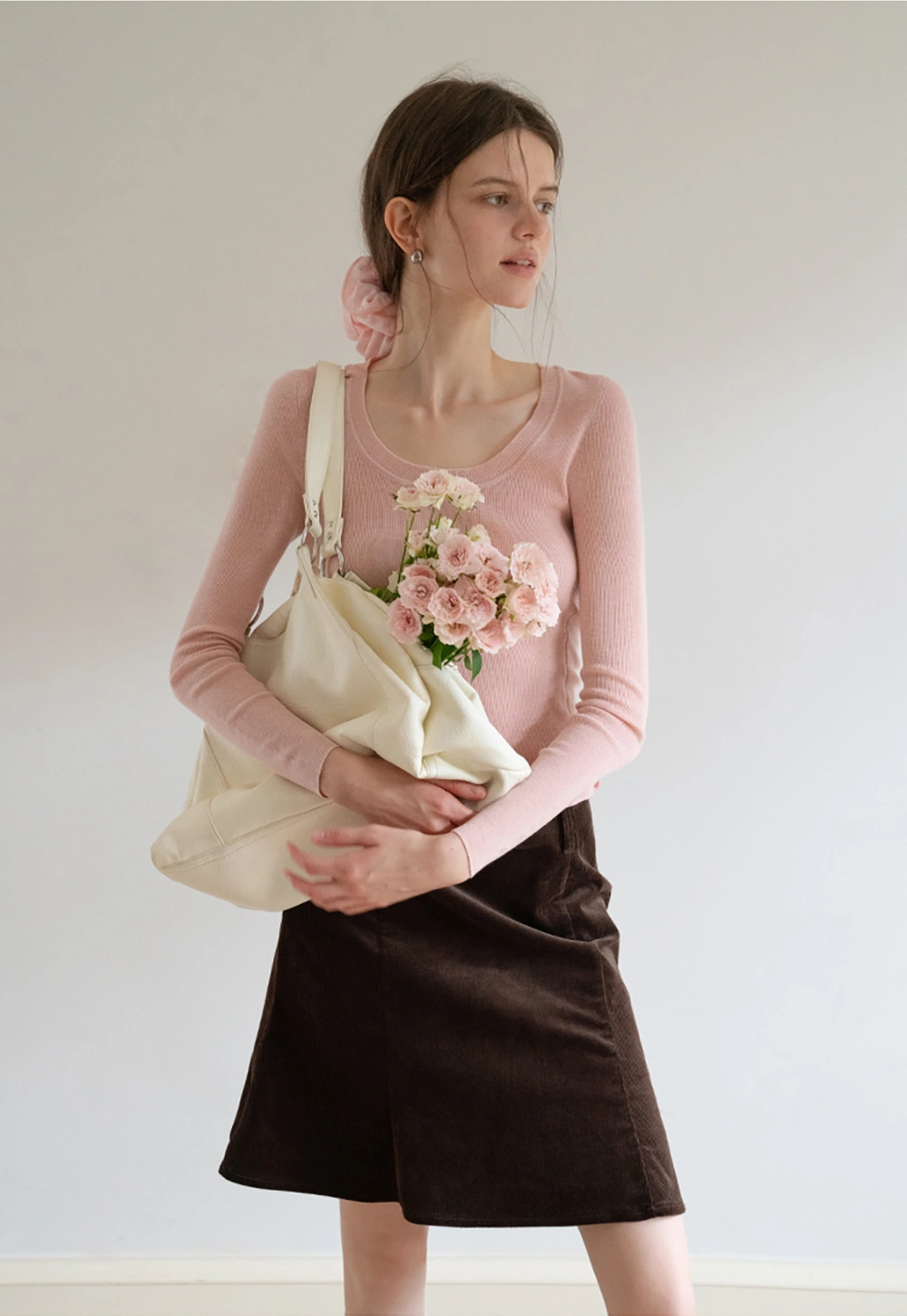 Women's Seamless U-Neck Long Sleeve Knit Top