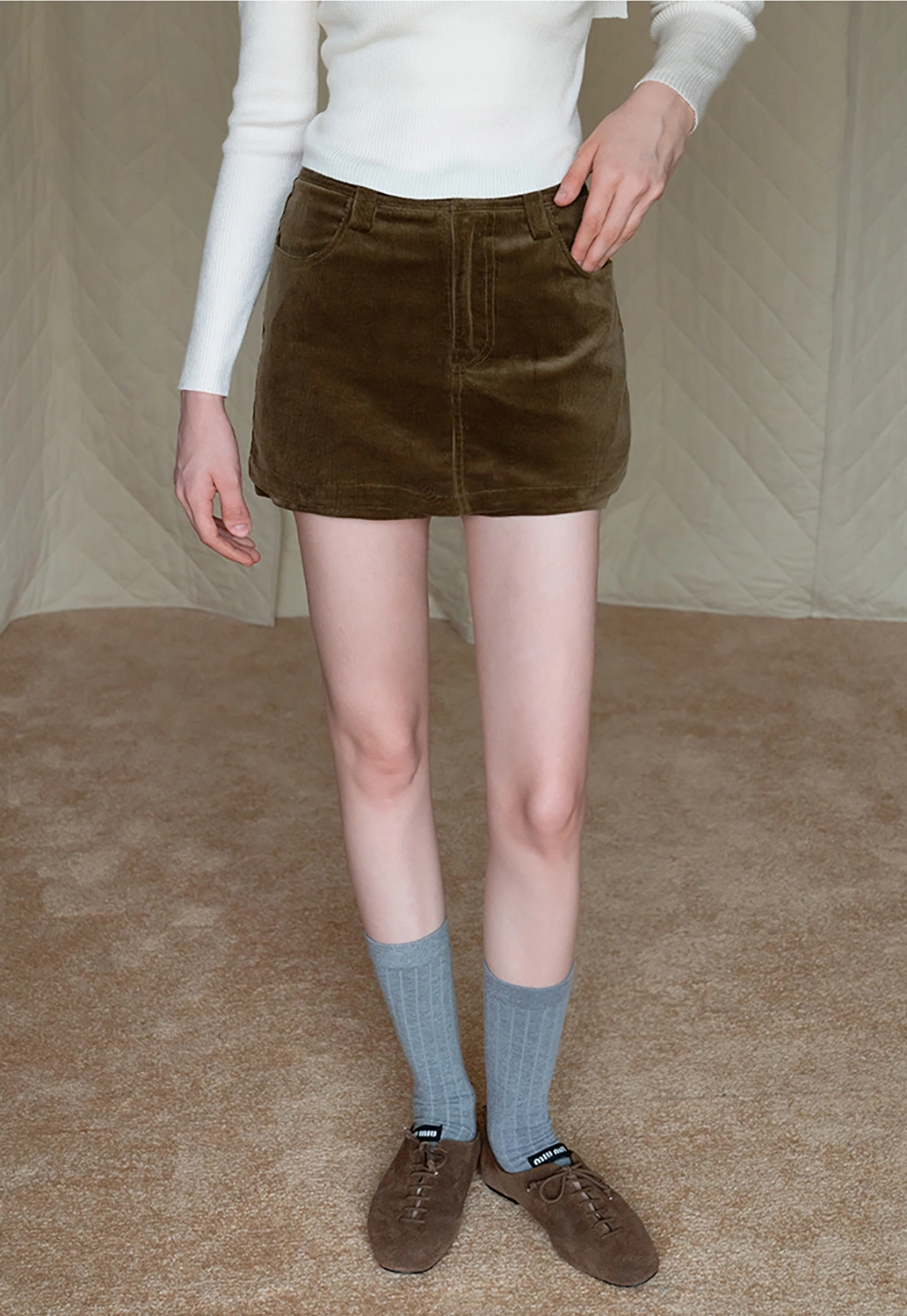 Womens Casual Corduroy Shorts with Pockets