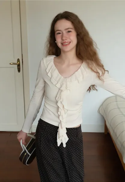 Ruffled V-Neck Long Sleeve Top