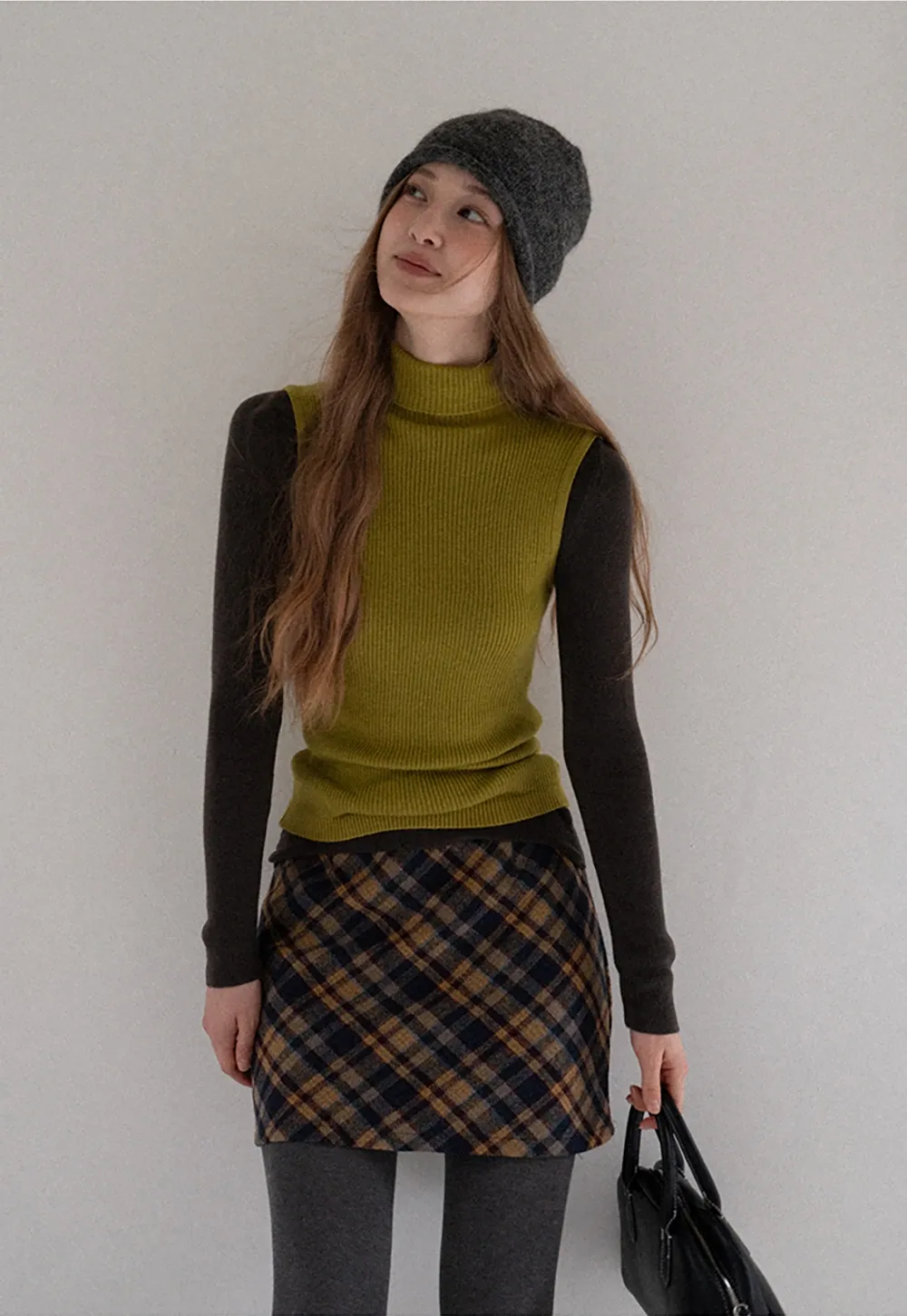 Womens Color Block Turtleneck Knit Top