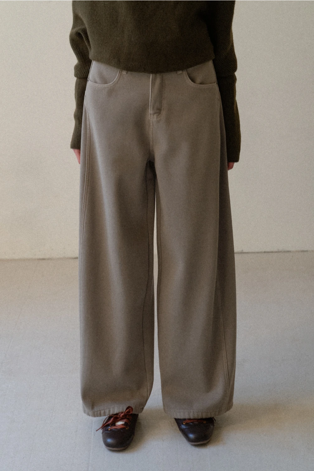 Loose Fleece-Lined Jeans with Tassel Belt