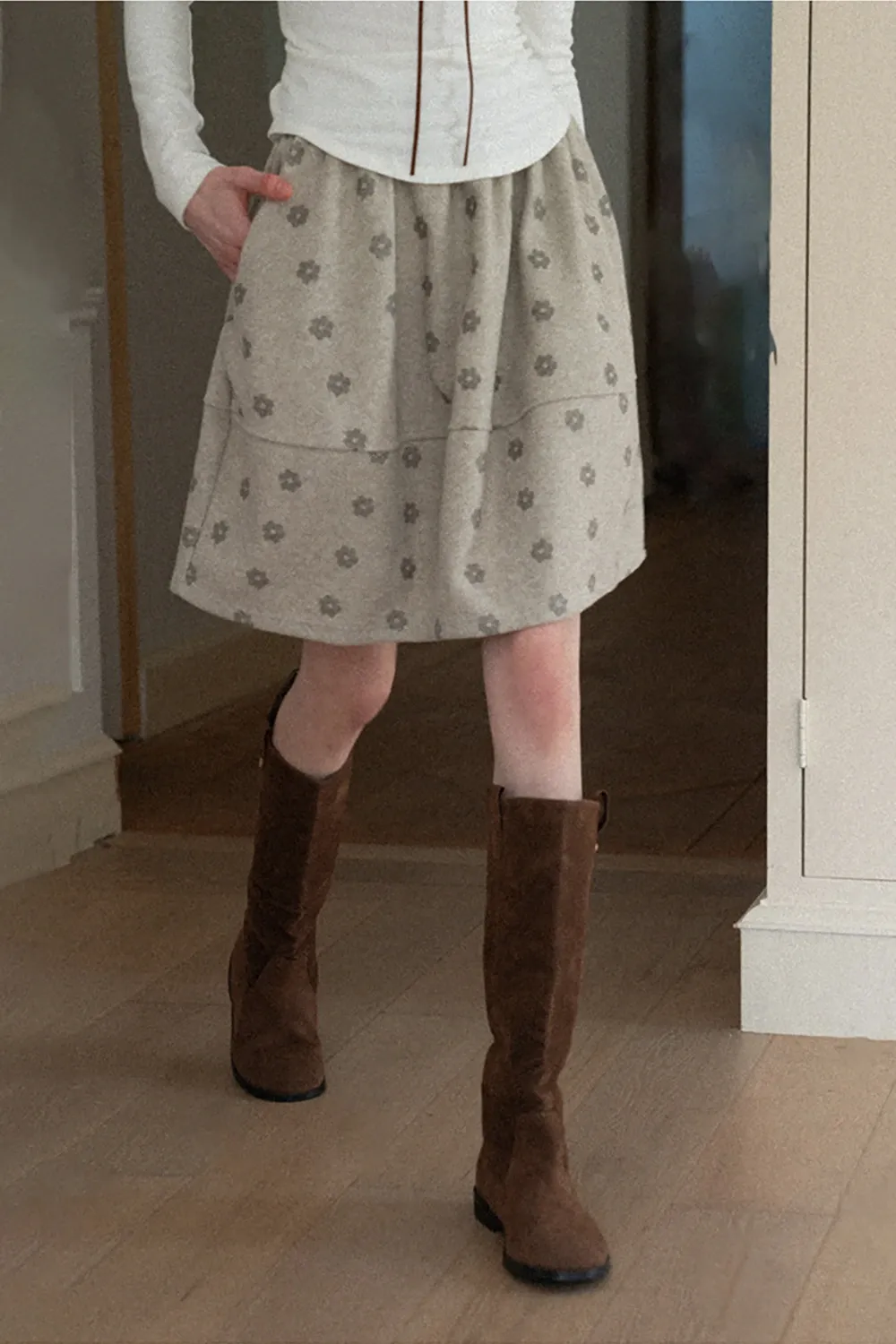 Floral Print Woolen Puff Skirt