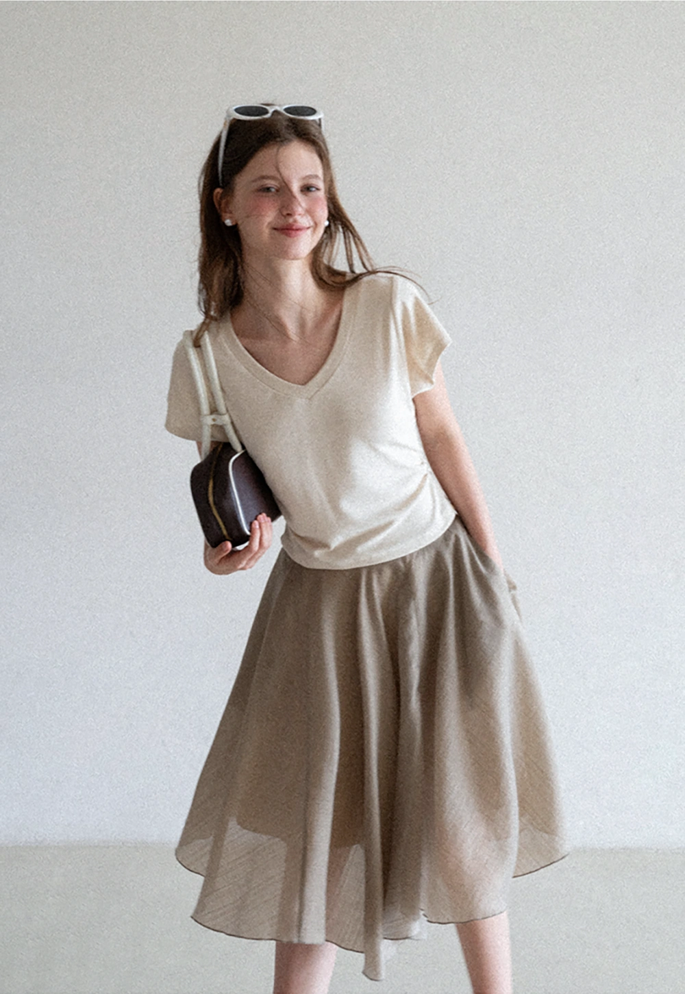 Side Ruched V Neck Short Sleeve T Shirt
