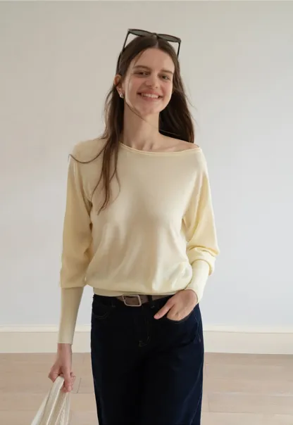 Women's One-Shoulder Long Sleeve Knit Top