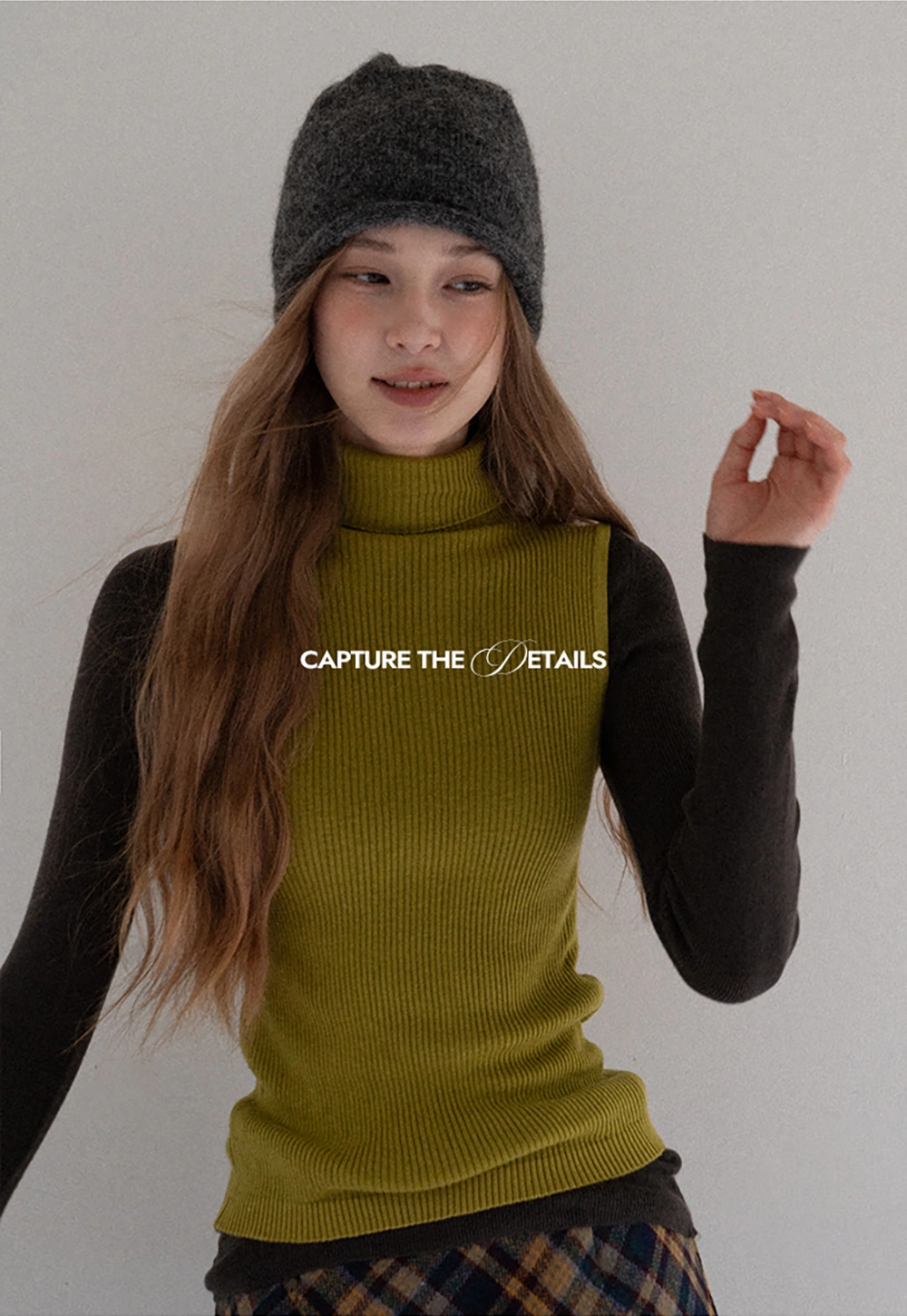 Womens Color Block Turtleneck Knit Top