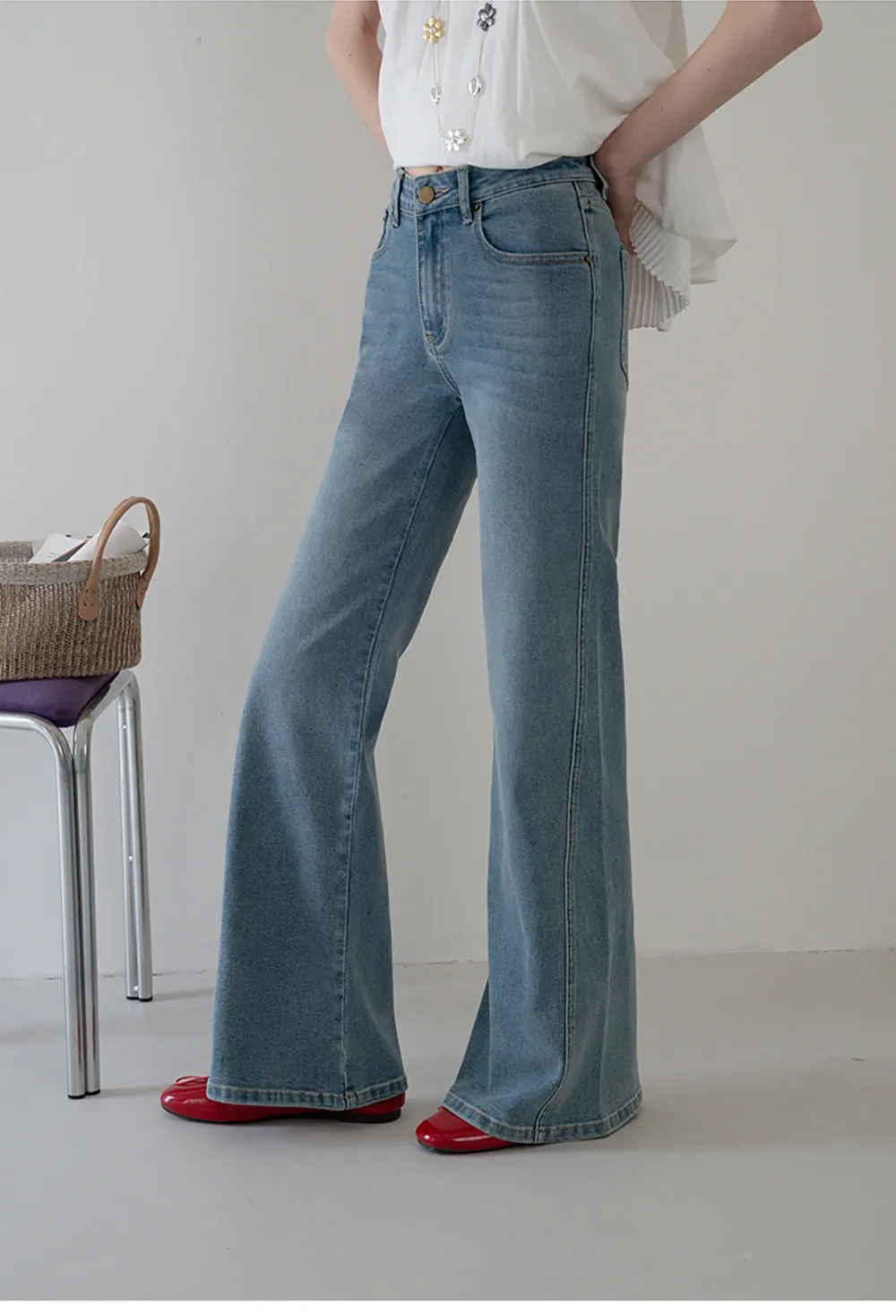 High Waist Flared Jeans