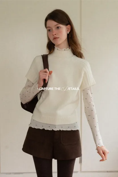 Cozy Wool Shorts with Big Pockets