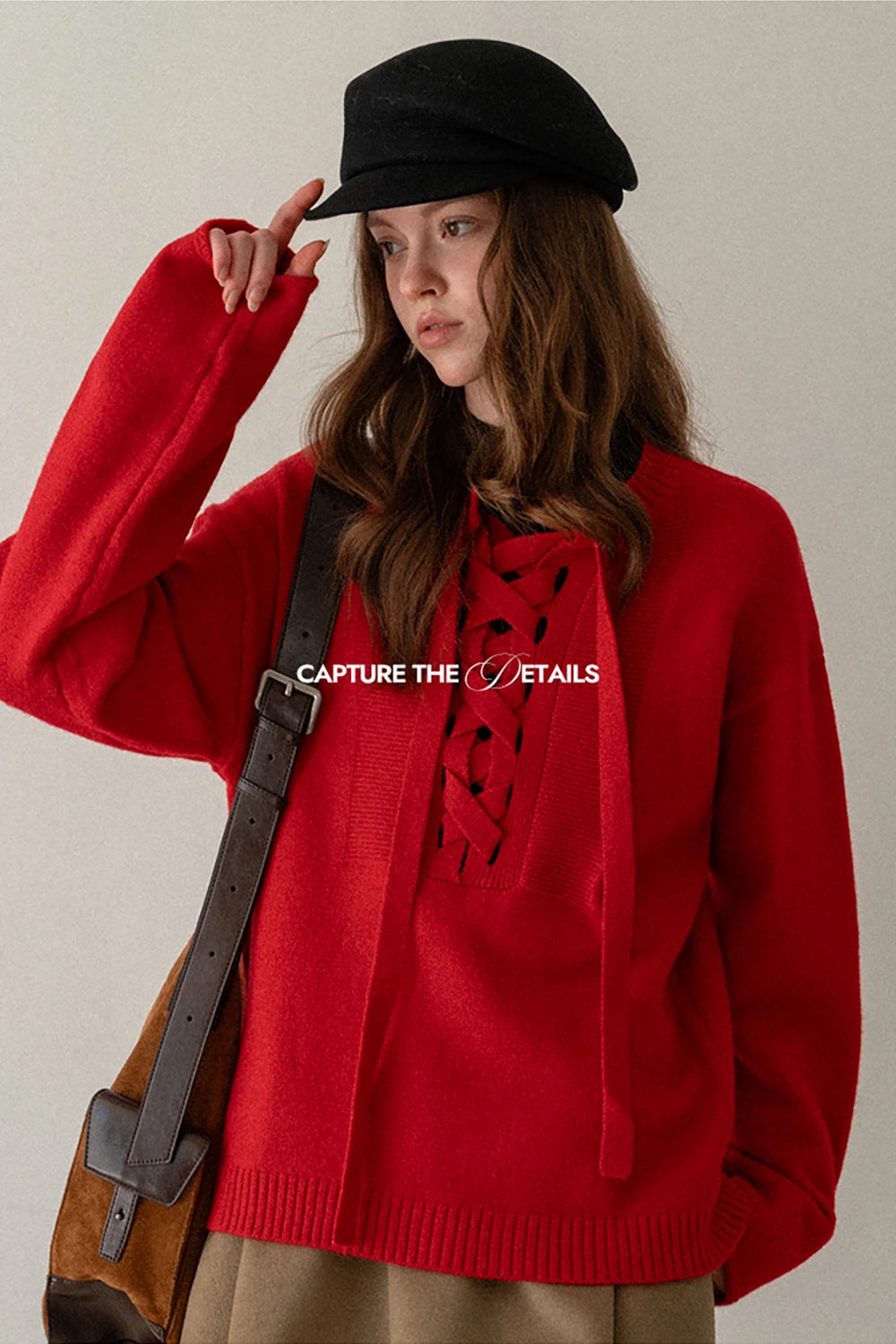 Chic Bow Tie Round Neck Sweater