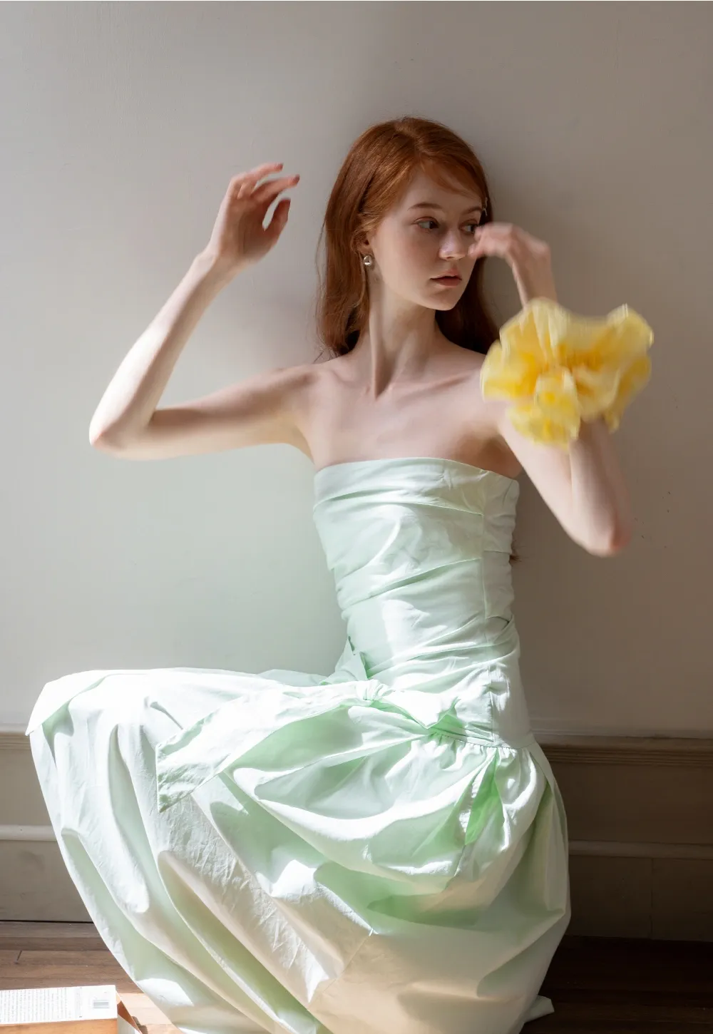 Elegant Strapless Dress