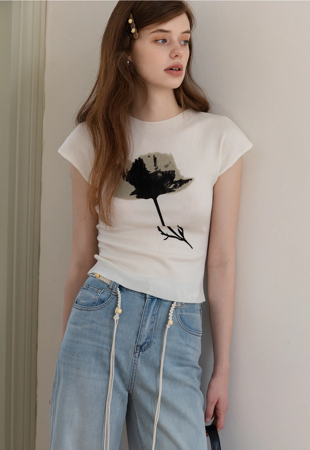 Women's Sleeveless Graphic Top with Flower Print