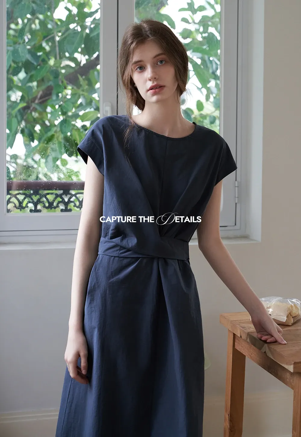 Women’s Twist-Front Sleeveless Midi Dress