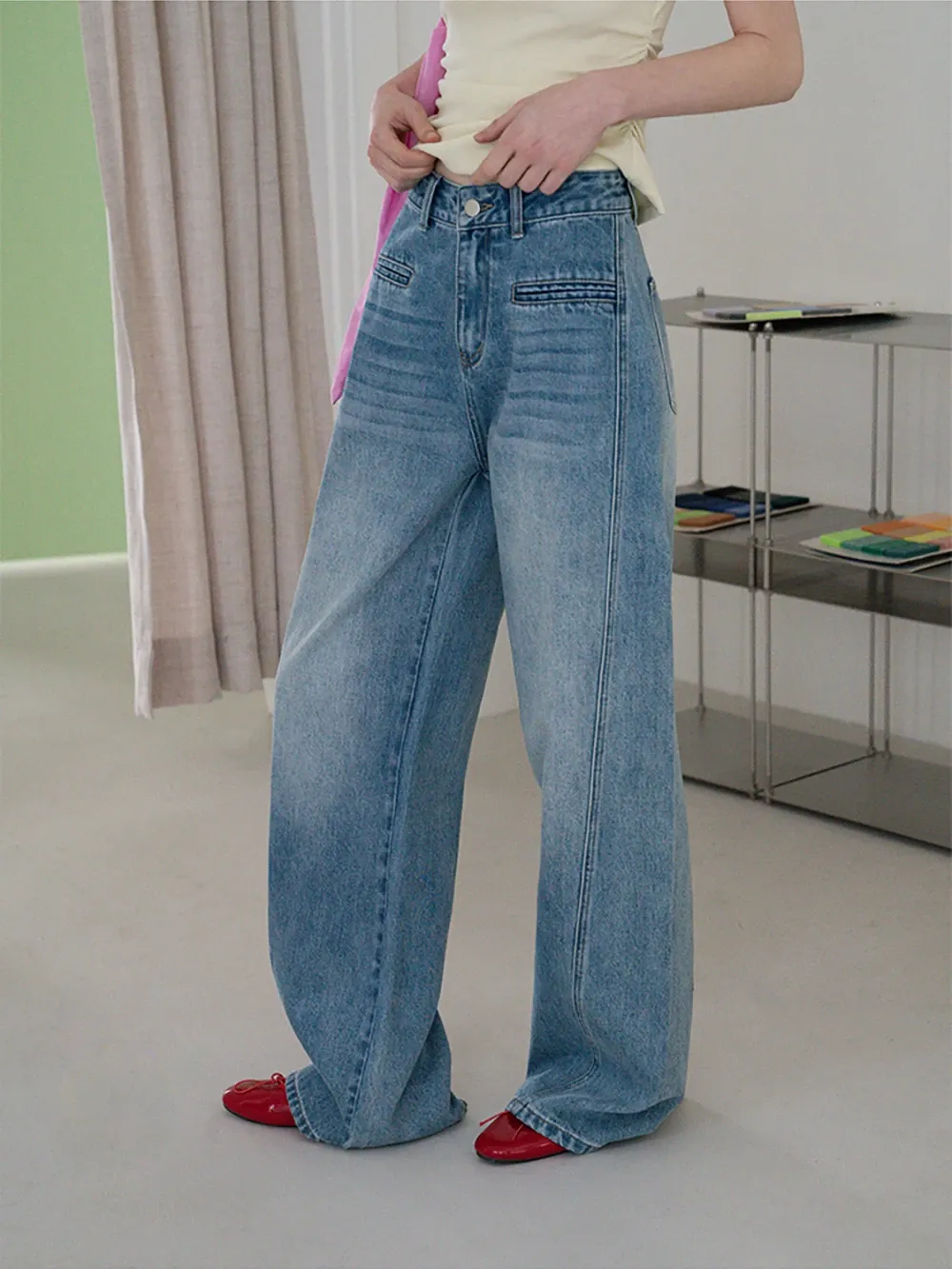 Women’s High Waist Straight Leg Jeans – Vintage Wash