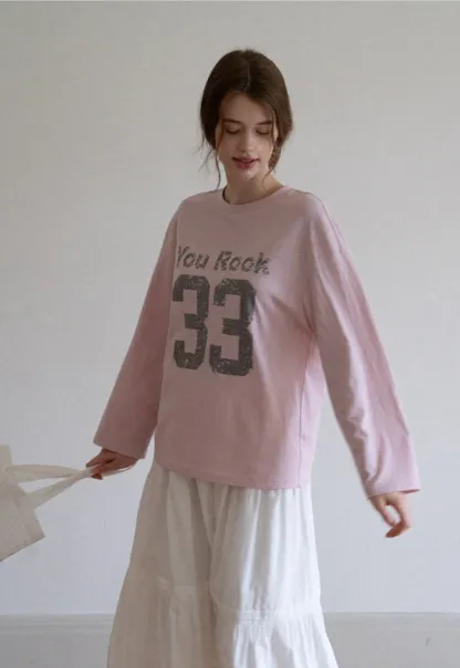 Women's Oversized Graphic Long Sleeve T-Shirt