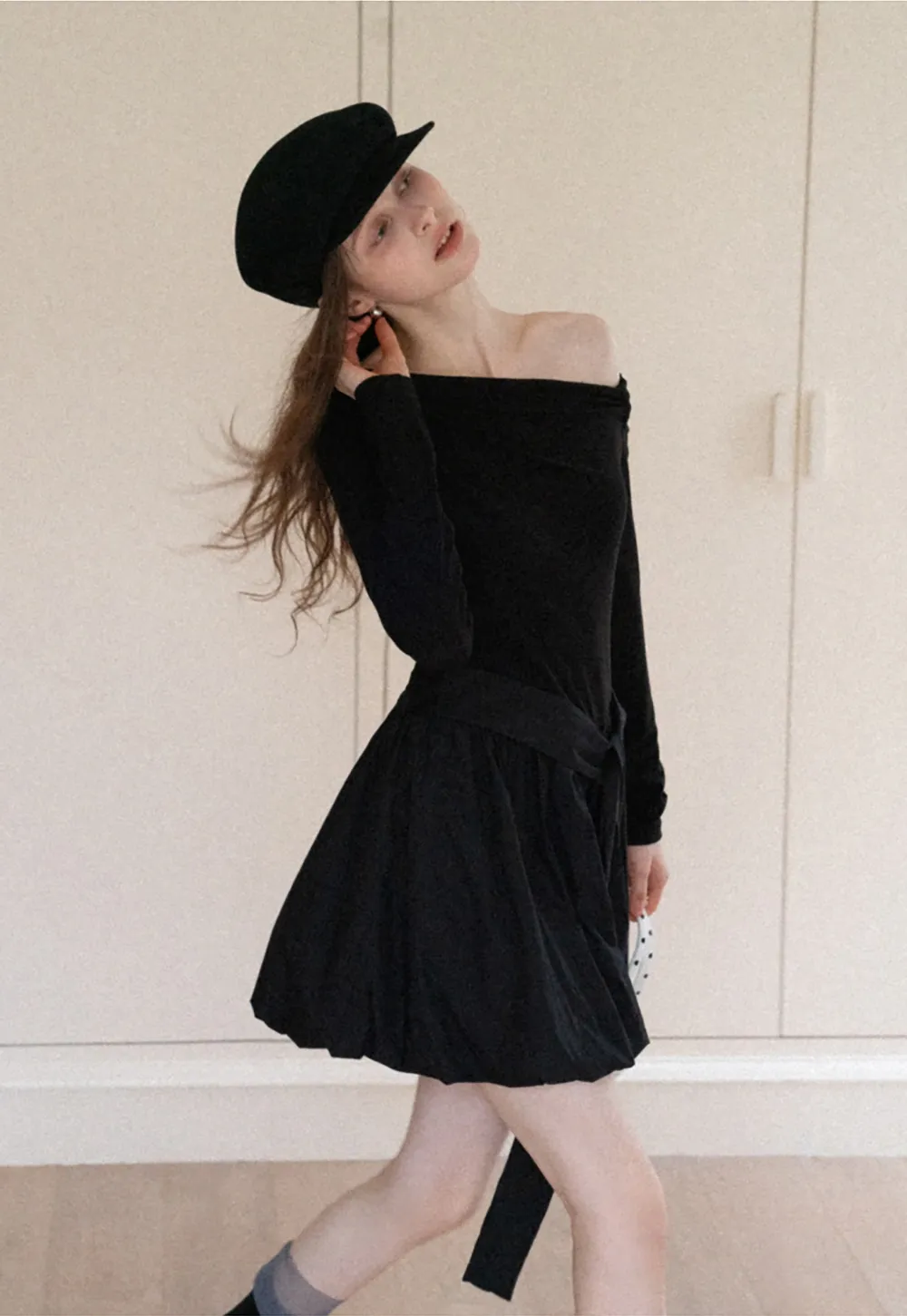 Women's Asymmetric Off-Shoulder Tie-Waist Mini Dress