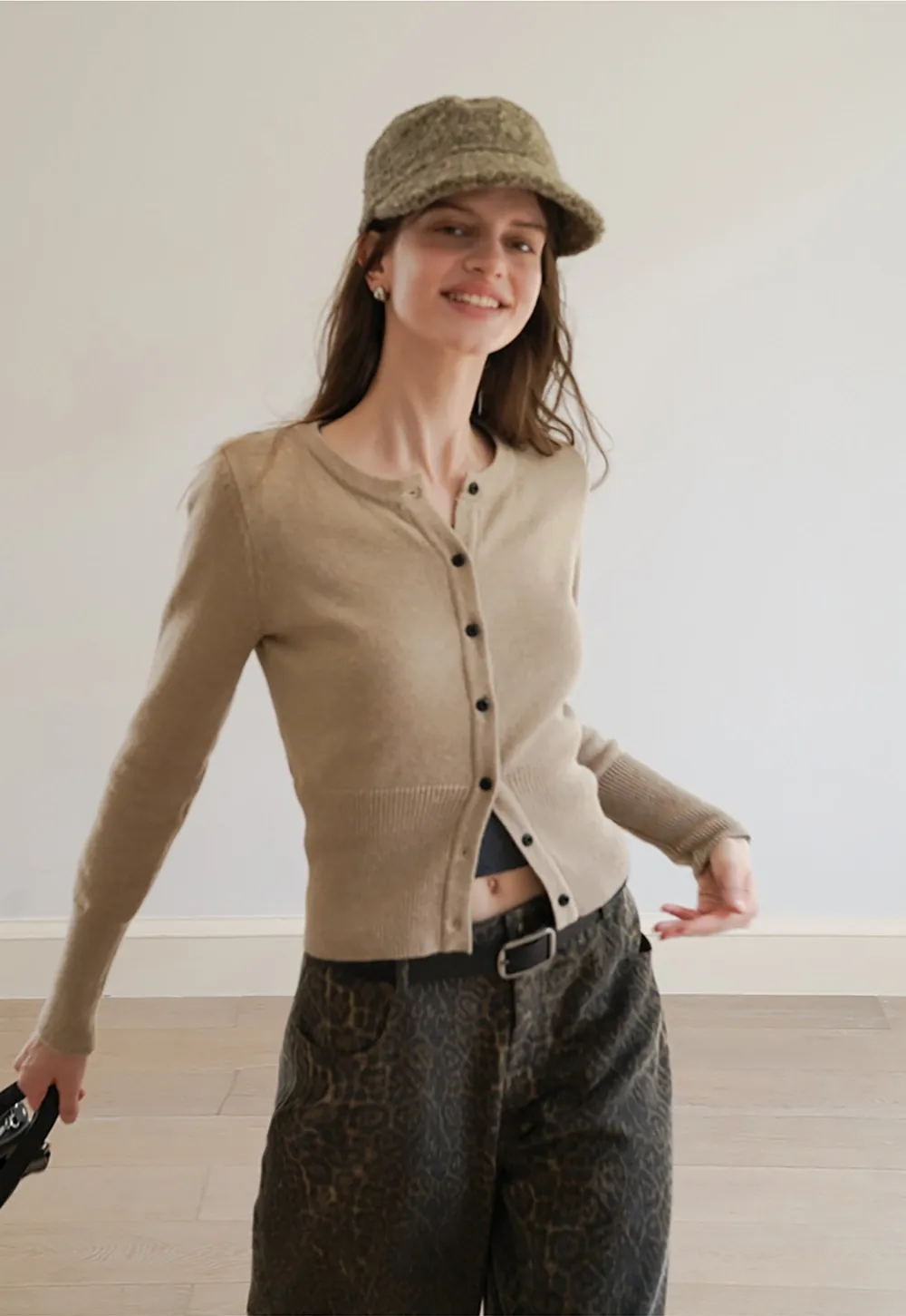 Women's Casual Crewneck Knit Cardigan