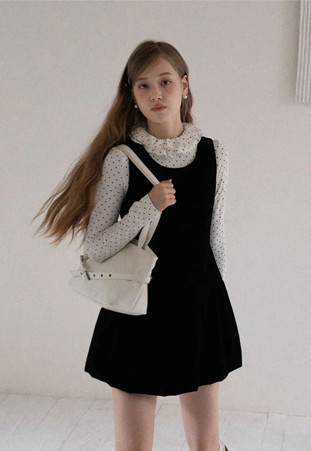 Women Sleeveless Velvet Mini Dress