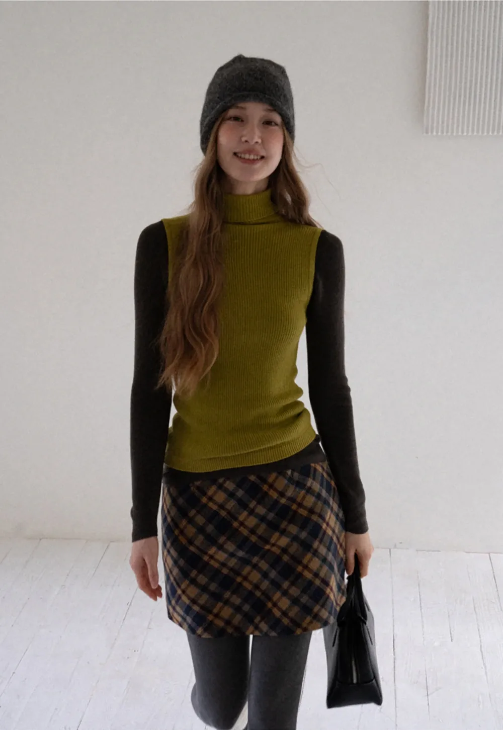 Womens Color Block Turtleneck Knit Top