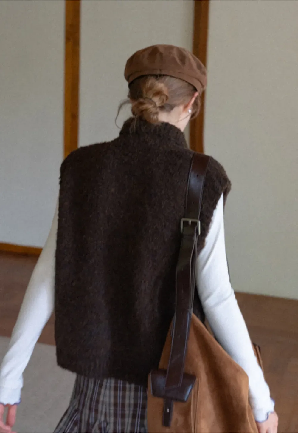 Button-Up Knit Vest with Collar