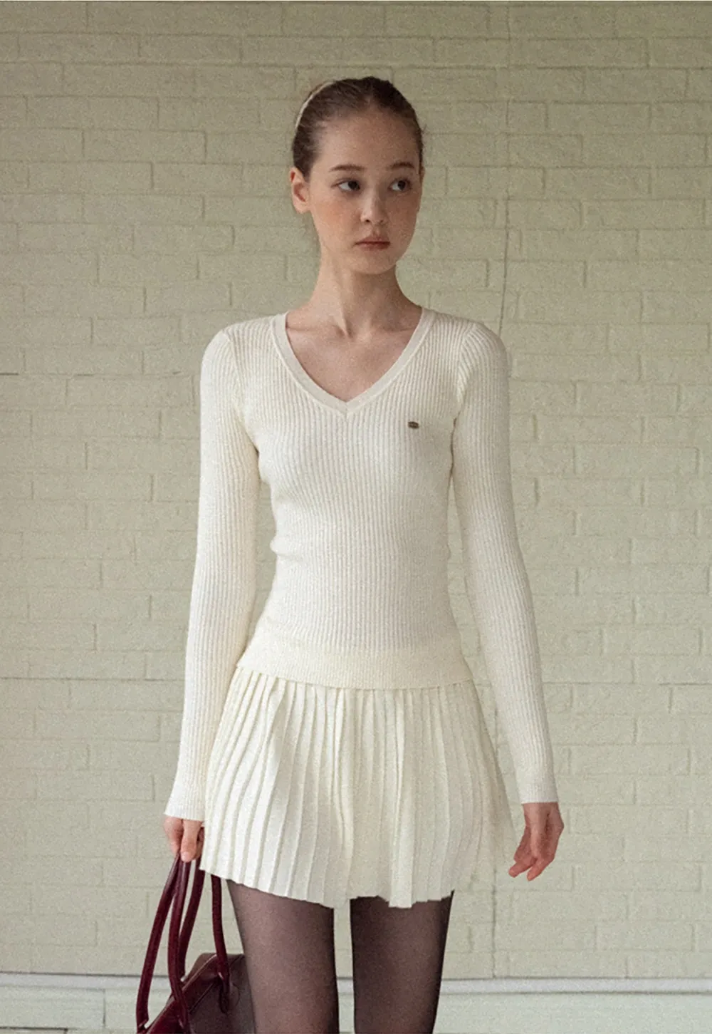 Women Elegant Pleated Skirt and Sweater Set