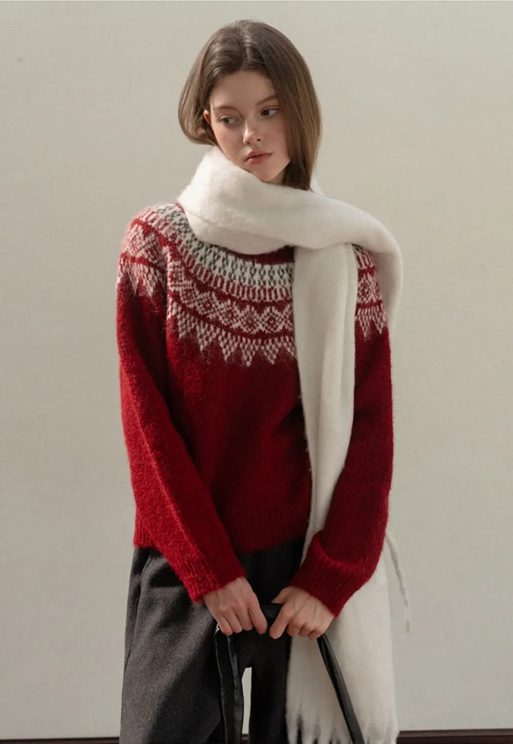 Women Warm Round Neck Nordic Style Sweater