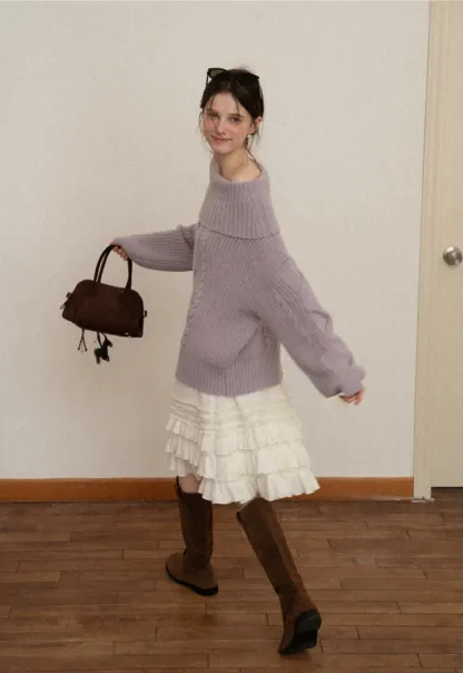 Women White Ruffled Skirt with Tiered Design