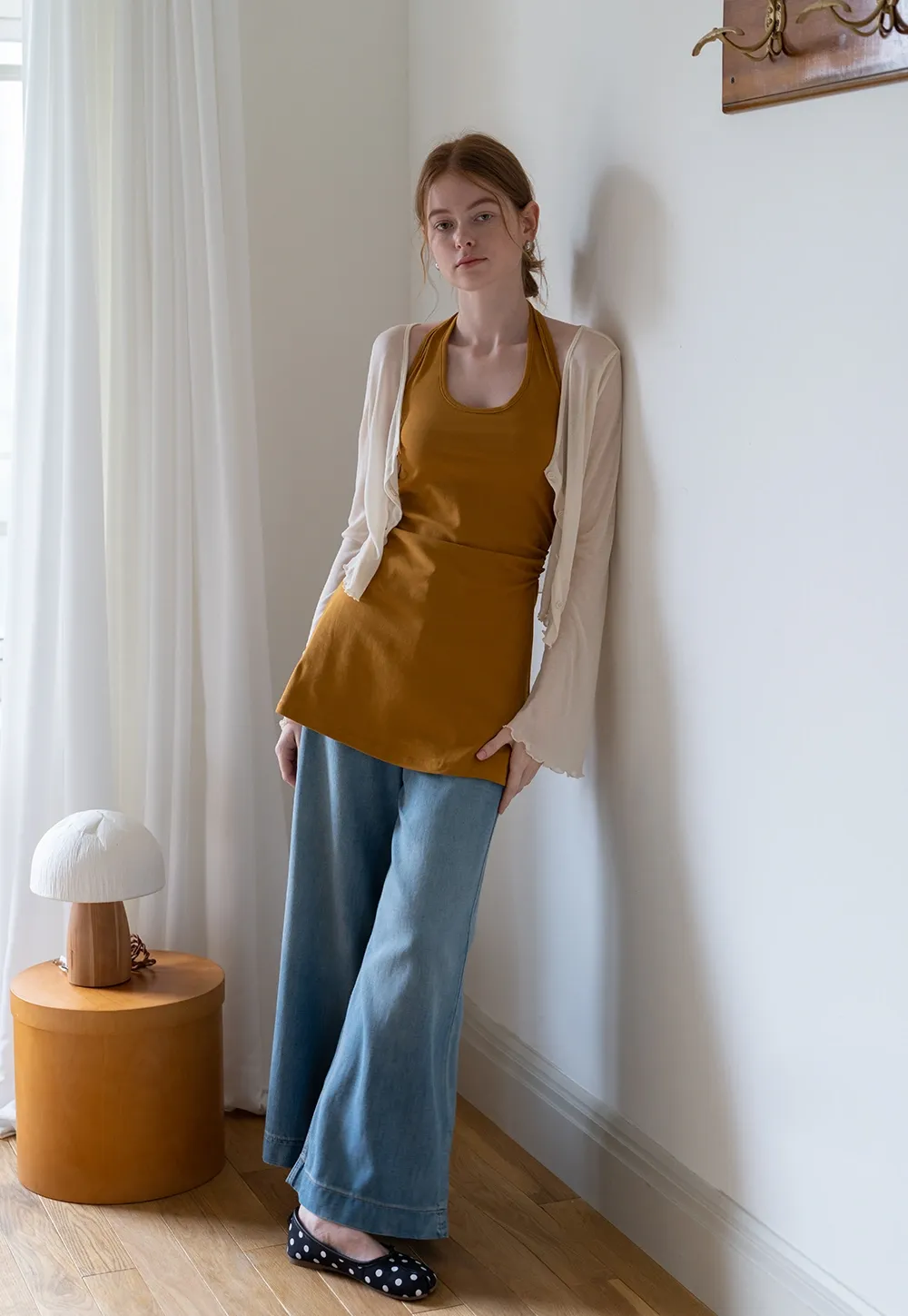 Women’s Cropped V-Neck Button Cardigan